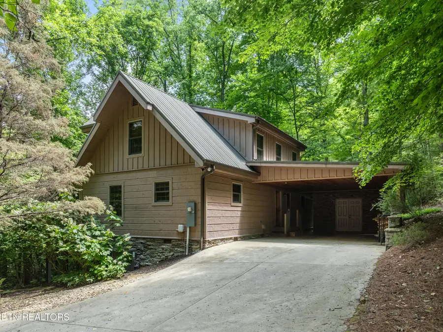 724 Tanasi Tr, Townsend, TN 37882 - #2