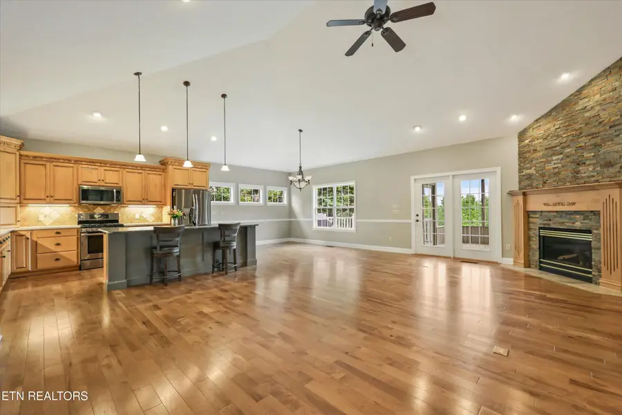 145 Nunyu Tr, Vonore, TN 37885 - #2