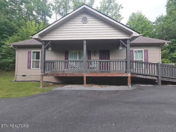 416 Forrest Springs Drive, Gatlinburg, TN 37738