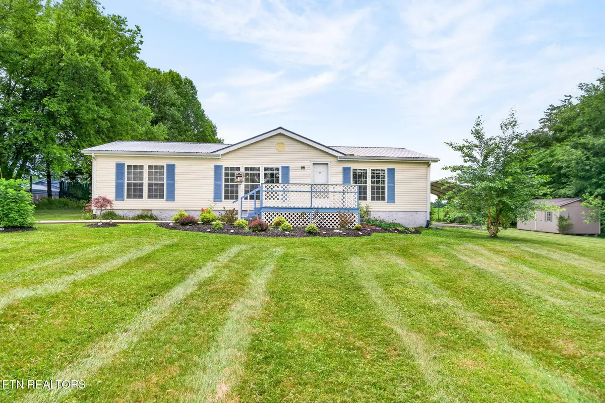 1513 Earl Jones Rd, Crossville, TN 38555 - #1