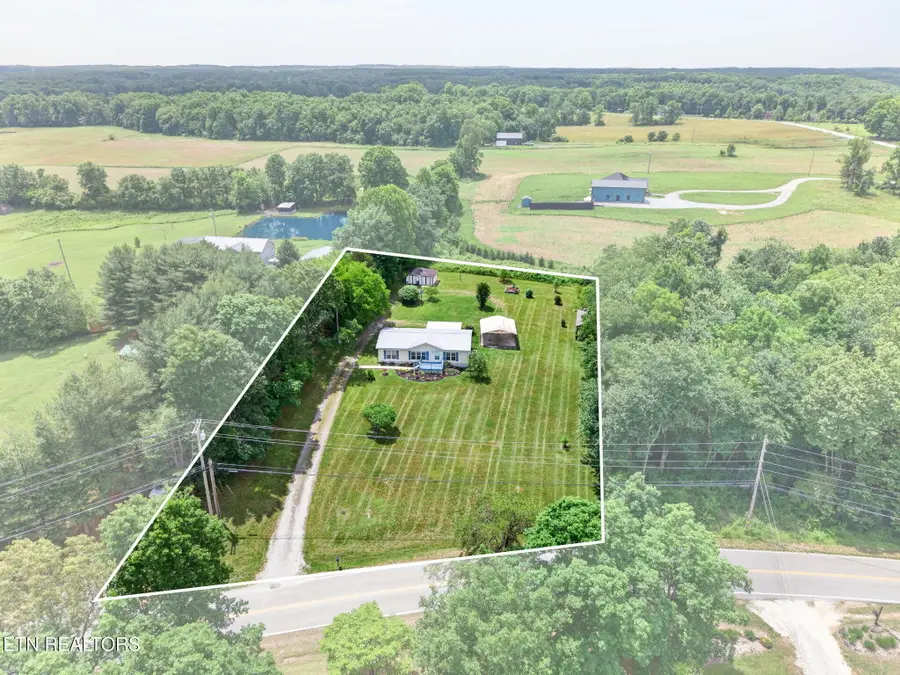 1513 Earl Jones Rd, Crossville, TN 38555 - #2