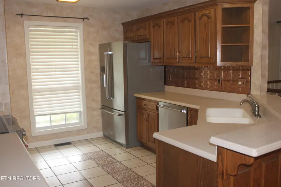172 Depew Drive, Loudon, TN 37774 - #3