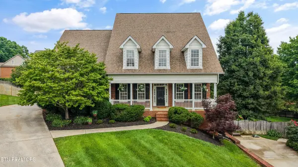 9211 Manor Crest Lane, Knoxville, TN 37922