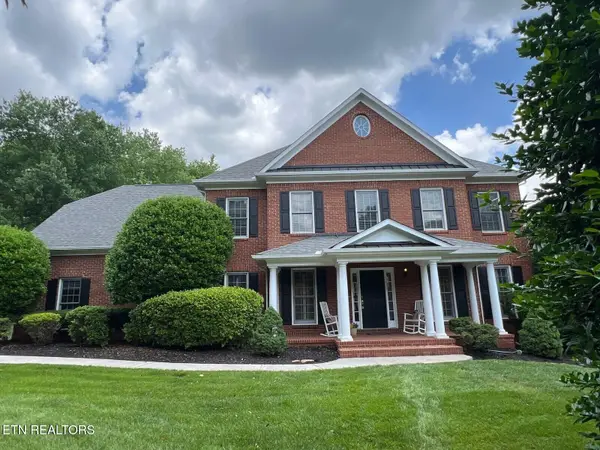 928 Blackstone Drive, Knoxville, TN 37934