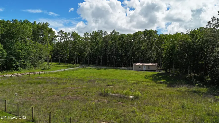 851 Little Hurricane Lane, Monterey, TN 38574 - #2