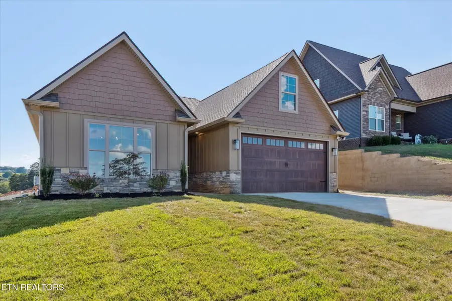 3019 Bridgewater Blvd, Morristown, TN 37814 - #3
