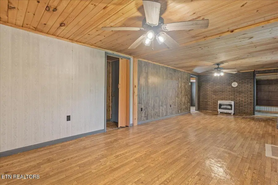 158 Stiles Rd, Madisonville, TN 37354 - #2