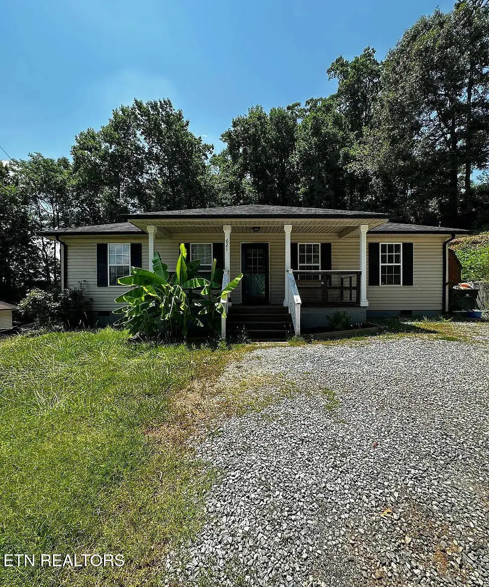 621 Latham Ave, Knoxville, TN 37920 - #1