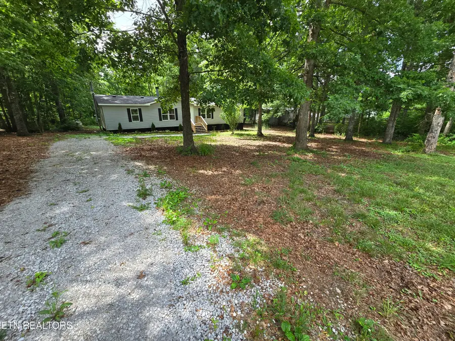 601 Foxwood Drive, Crossville, TN 38571 - #3