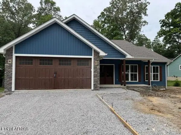 156 Pomeroy Drive, Crossville, TN 38558