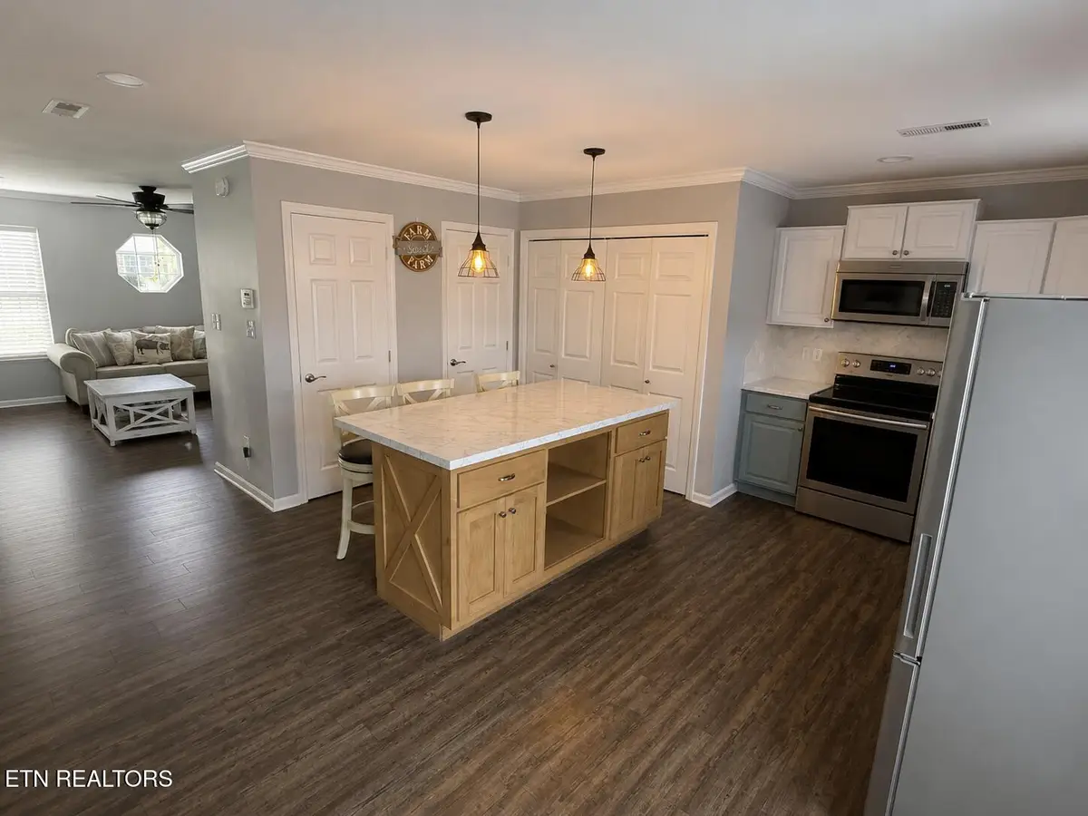 102 Village Trace #APT 13, Kingston, TN 37763 - #1