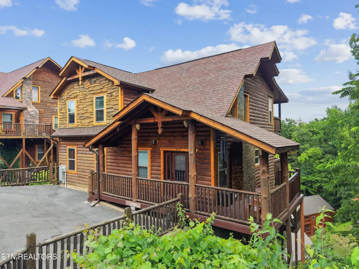 452 Alpine Mountain Way, Pigeon Forge, TN 37863 - #1