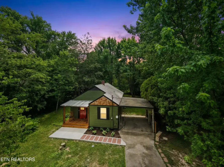 3706 Fairmont Blvd, Knoxville, TN 37917 - #2