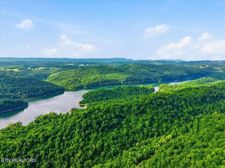 Whistle Valley Rd, New Tazewell, TN 37825 - #2