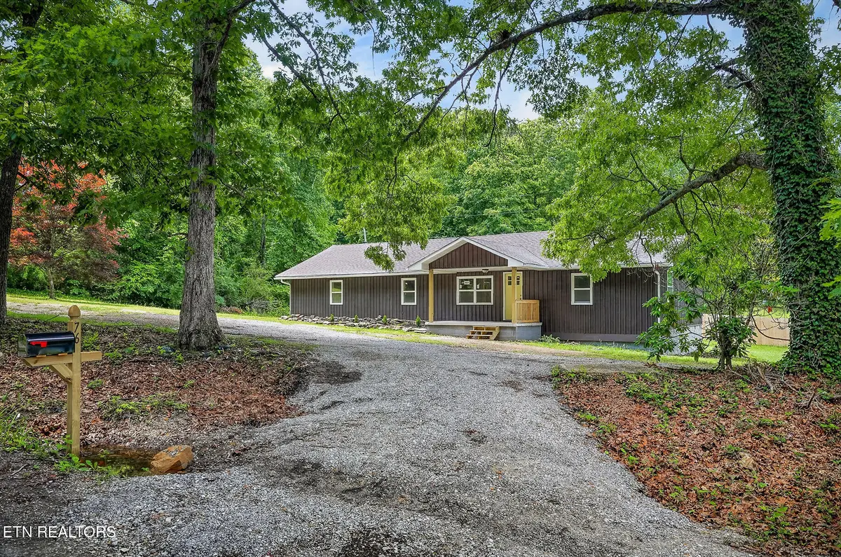 76 Ed Houston Rd, Crossville, TN 38571 - #1
