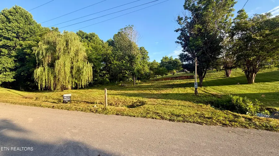 520 Pimlico Drive, Seymour, TN 37865 - #3