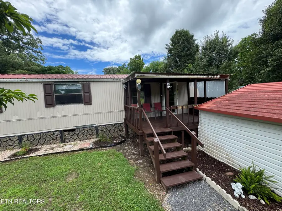 347 Depot St, Vonore, TN 37885 - #2