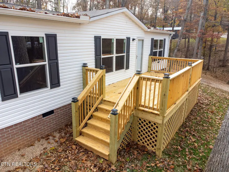 509 Lakewood Rd, Kingston, TN 37763 - #3