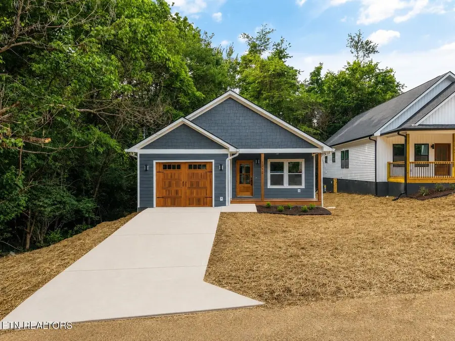 1312 NE Ezell St, Knoxville, TN 37917 - #2