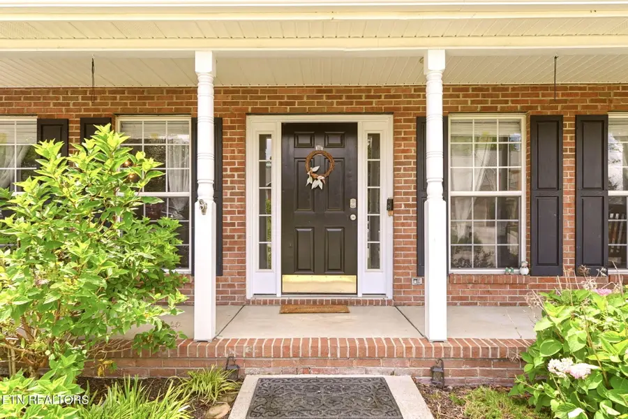 7219 Emerald Heath Rd, Powell, TN 37849 - #3