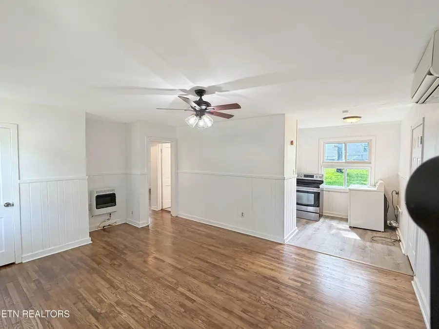 2432 King St, Maryville, TN 37804 - #3