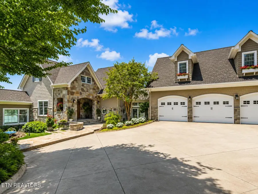 8941 Kelsey Lane, Knoxville, TN 37922 - #2