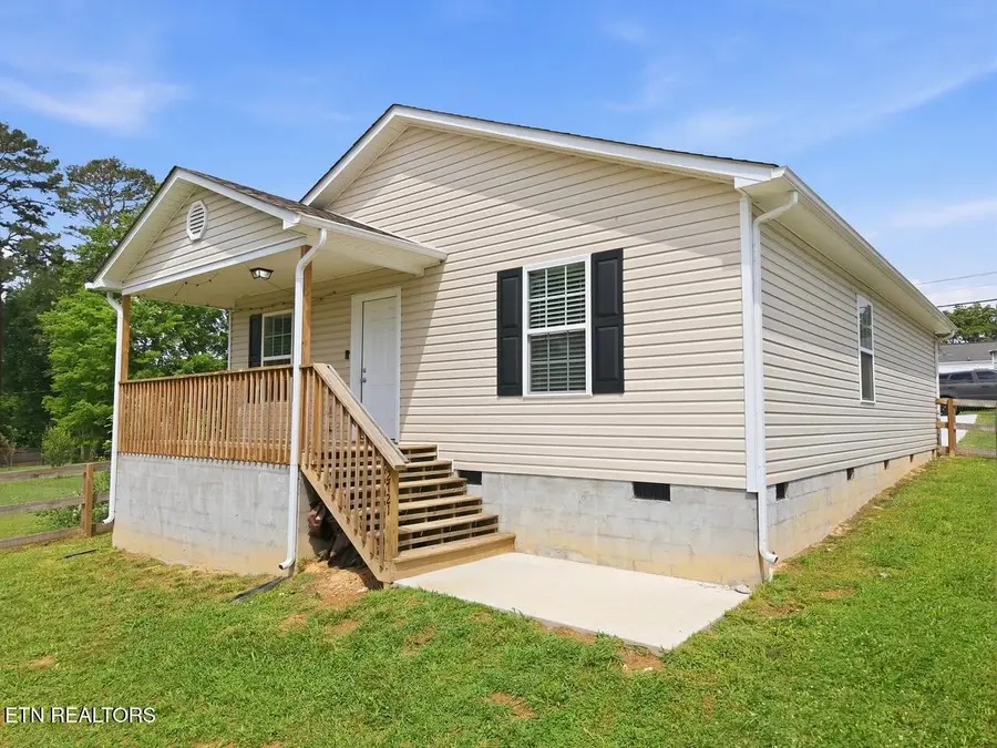 2721 Carson Ave, Knoxville, TN 37917 - #2