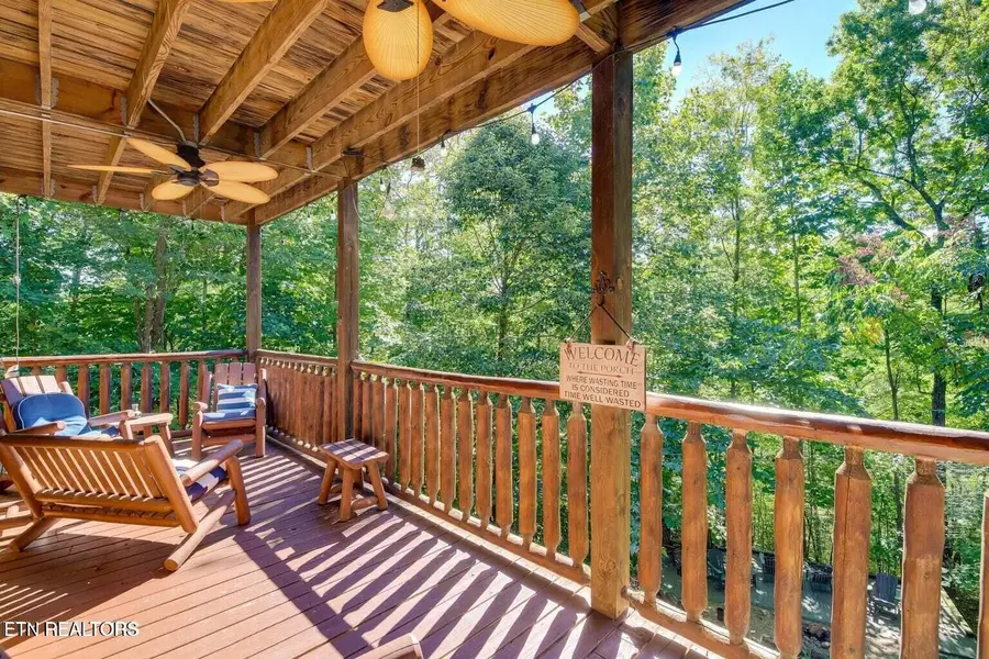 3572 Pebbles Mtn Way, Sevierville, TN 37862 - #2
