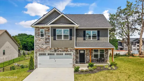 1006 Letsinger Cove Lane, Knoxville, TN 37932