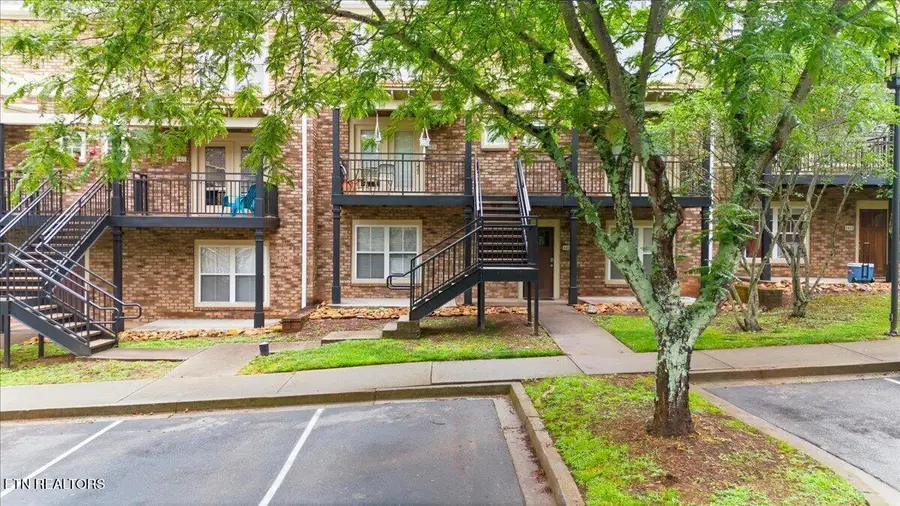 1121 Tree Top Way, Knoxville, TN 37920 - #2
