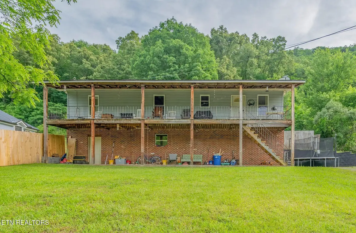 222 Walden Ave, Oliver Springs, TN 37840 - #1