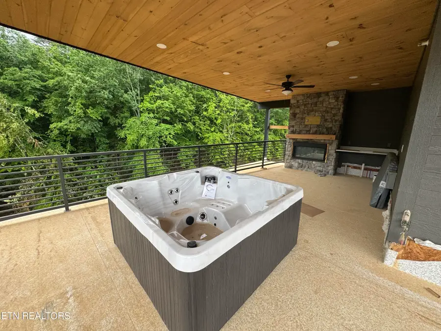 440 Hatchet Way, Pigeon Forge, TN 37863 - #3