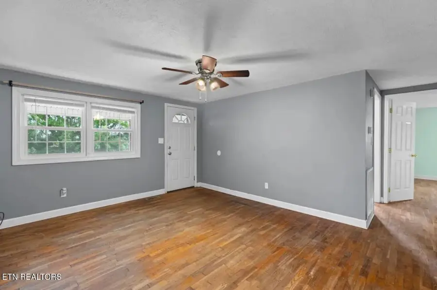 922 Chittum Drive, Tazewell, TN 37879 - #3