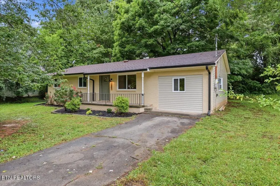 1507 Morningside Ave, Maryville, TN 37804 - #2