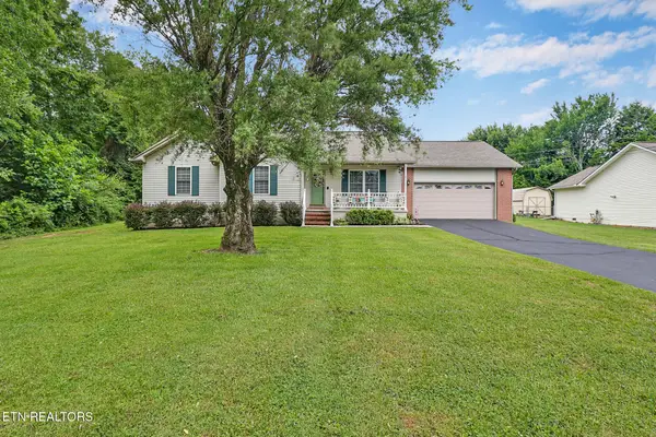215 Kearney Drive, Crossville, TN 38555