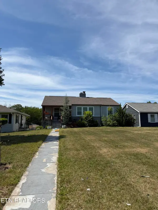3217 Lansing Ave, Knoxville, TN 37914