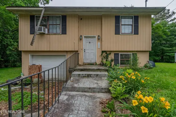 3300 Kendallmac Lane, Knoxville, TN 37931