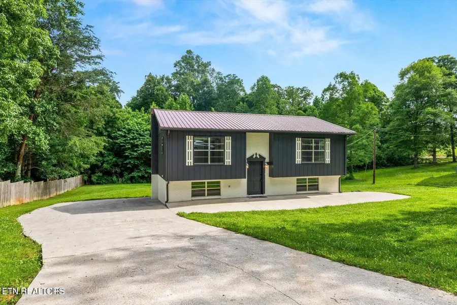 522 Henderson Drive, Madisonville, TN 37354 - #2