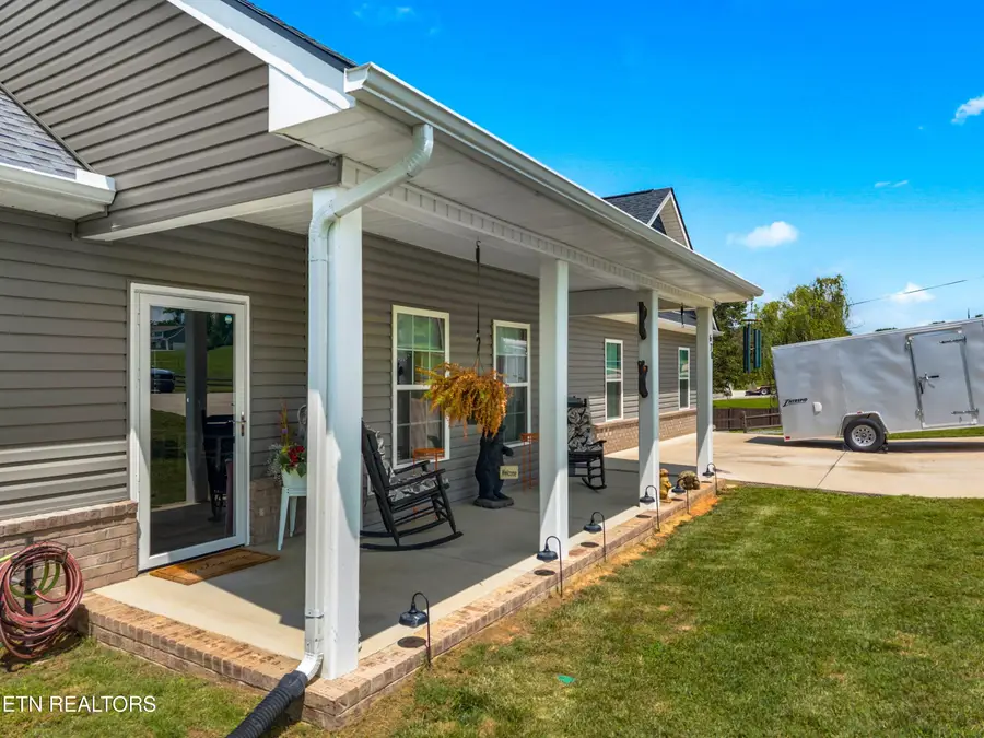 670 Jone Franklin Rd, Morristown, TN 37813 - #2