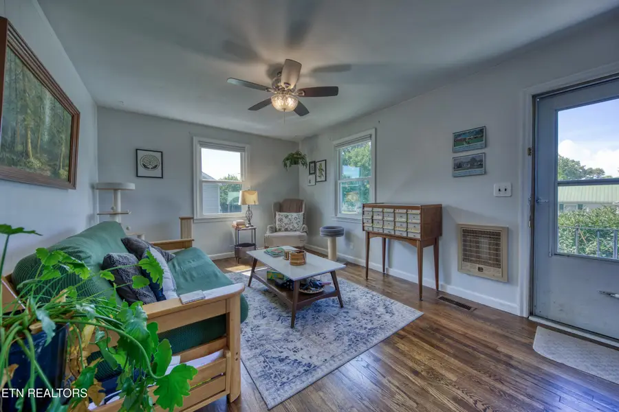 1930 W Gilbert Lane, Knoxville, TN 37920 - #2