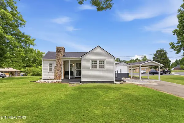 9207 Strawberry Plains Pike, Strawberry Plains, TN 37871