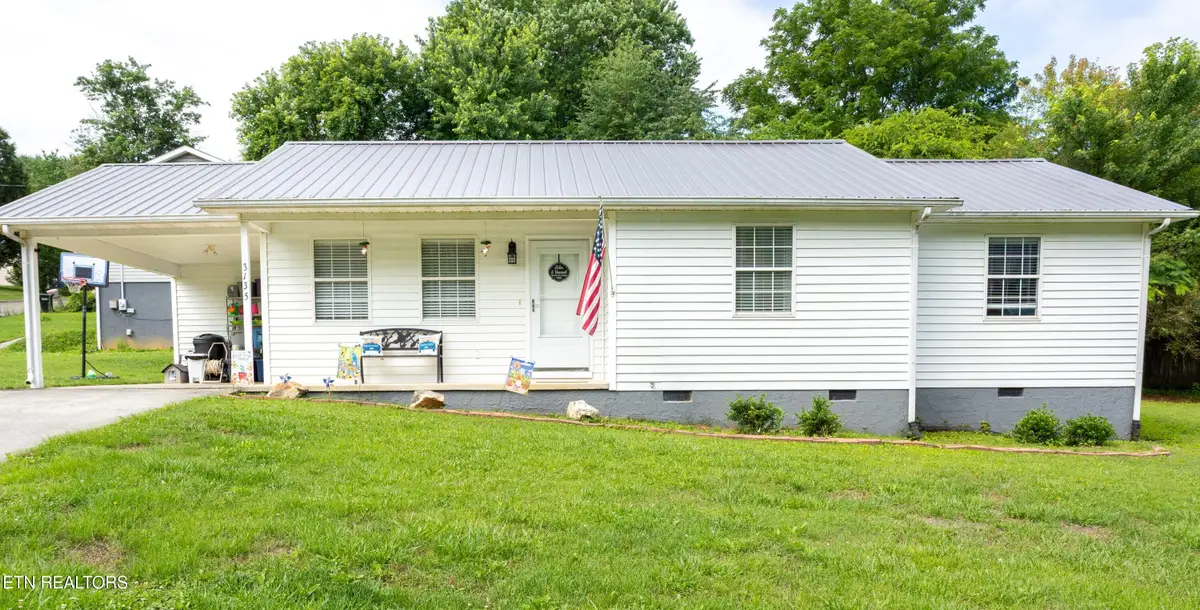 3135 Arthur Walker Rd, Maryville, TN 37803 - #1