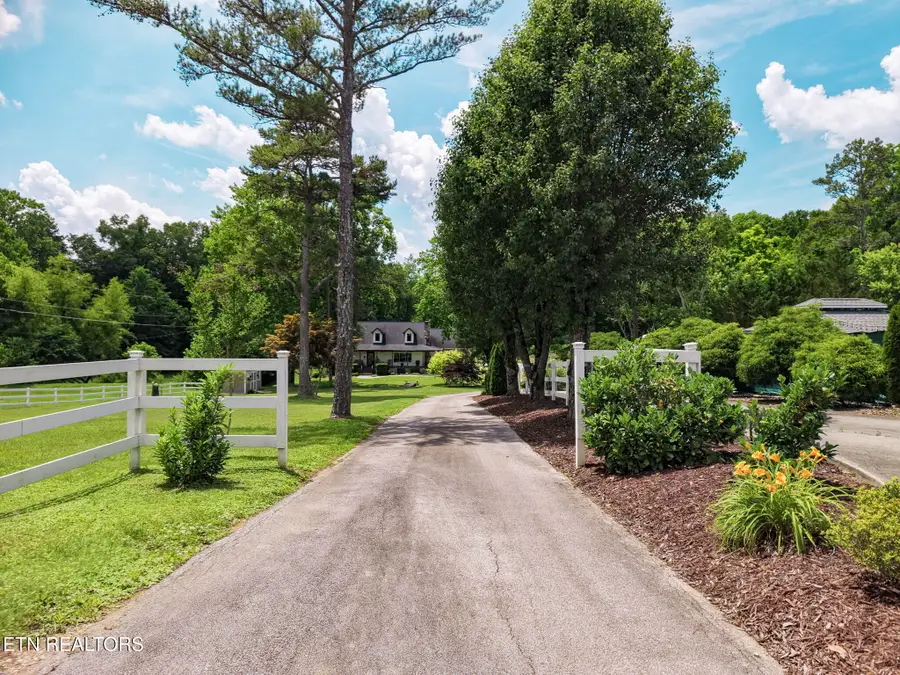 519 Herron Rd, Knoxville, TN 37934 - #2