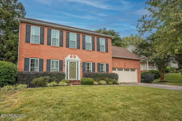 8211 Kingstree Lane, Knoxville, TN 37919