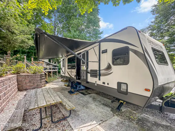 770 Big Valley Blvd, Townsend, TN 37882