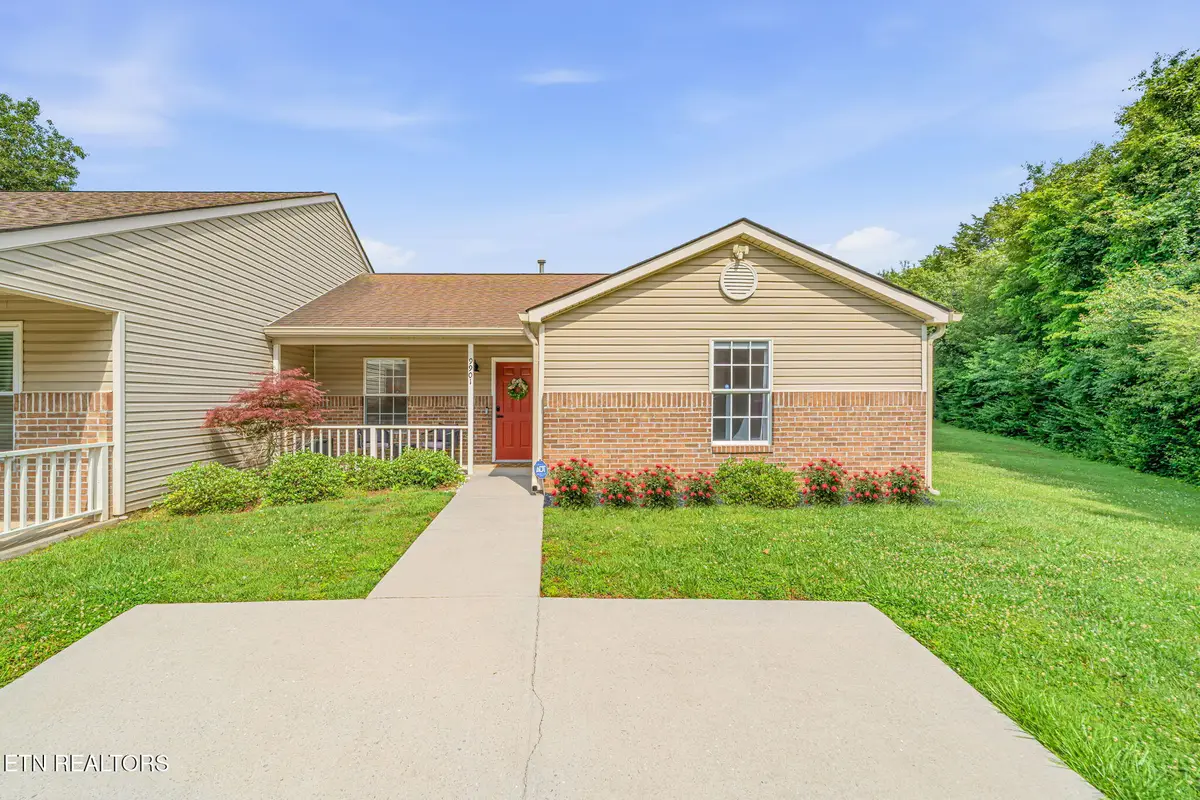 9901 Oakledge Way, Knoxville, TN 37931 - #1