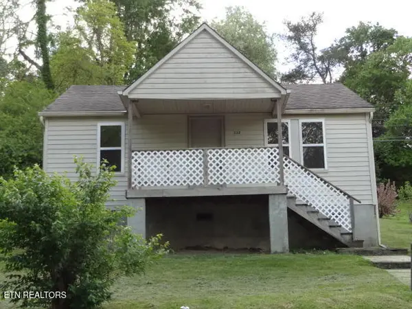 332 Cleveland St, Crossville, TN 38555