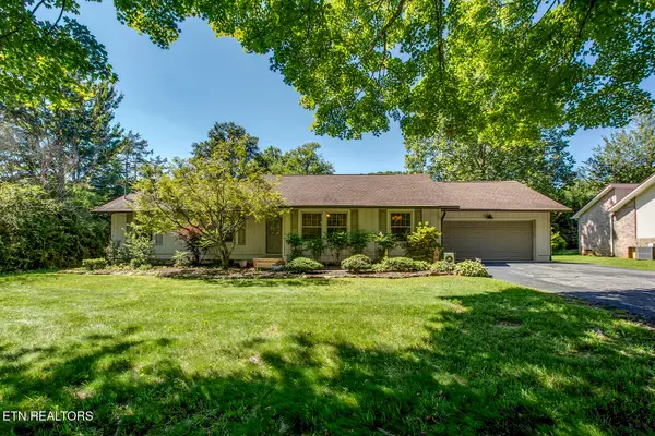 11725 Autumn Leaves Lane, Knoxville, TN 37934