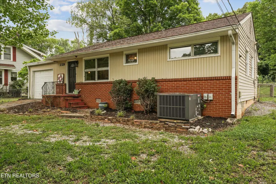 2329 Peachtree St, Knoxville, TN 37920 - #2
