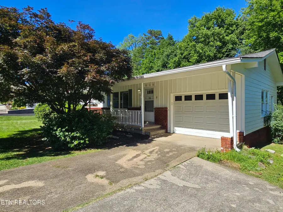 3204 Hazelwood Rd, Knoxville, TN 37921 - #3